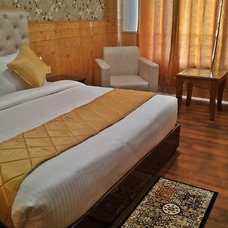 Himalyan Heights Hotel Shimla Zewnętrze zdjęcie