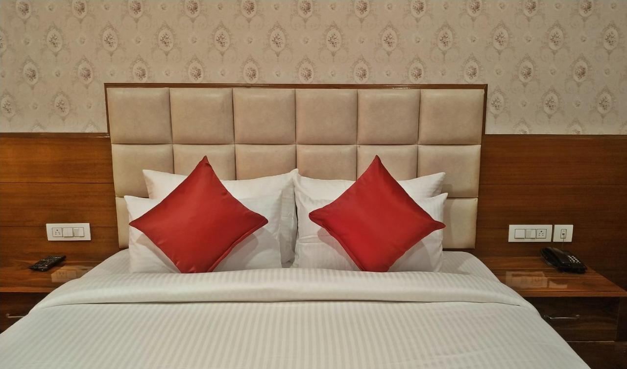 Himalyan Heights Hotel Shimla Zewnętrze zdjęcie